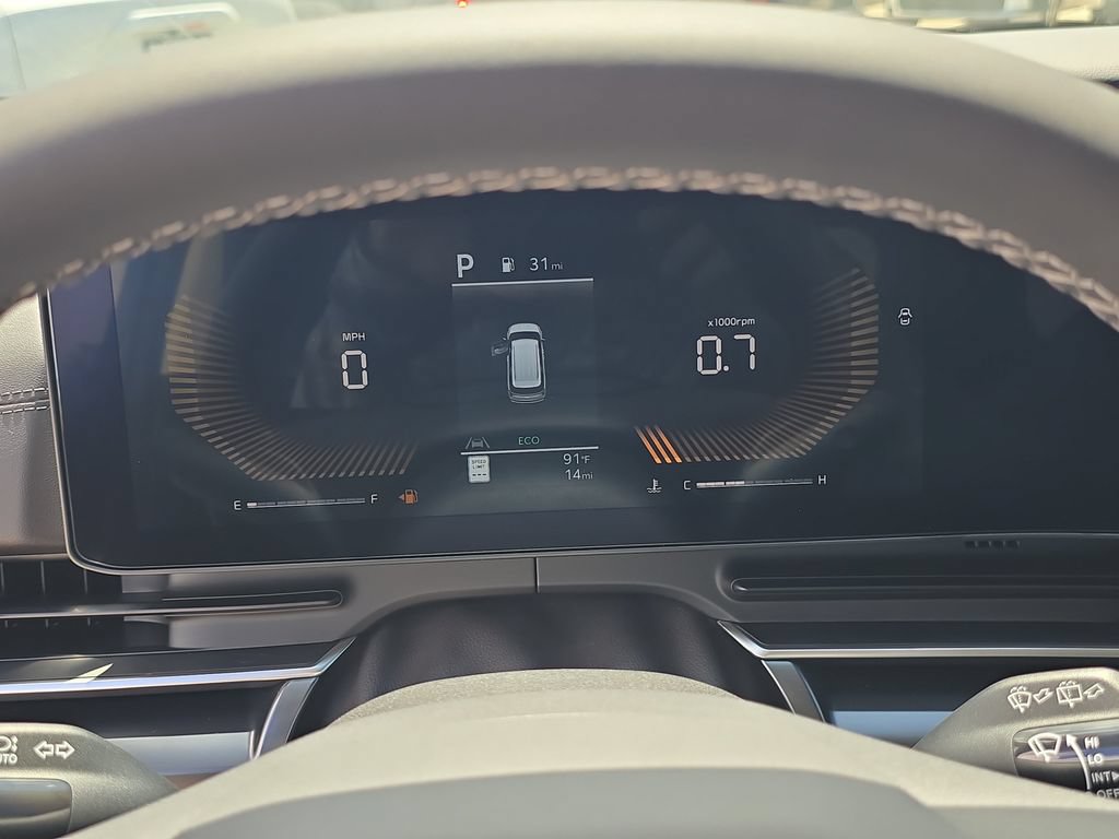 New 2027 Kia Carnival FWD image 32