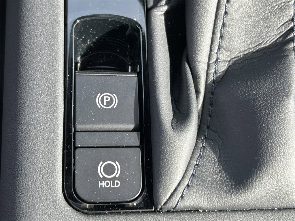 Used 2025 Lexus GX 550 image 26