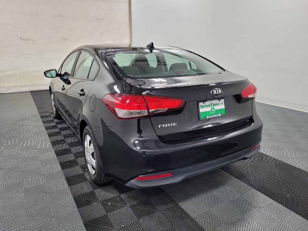Used 2017 Kia Forte LX FWD image 5