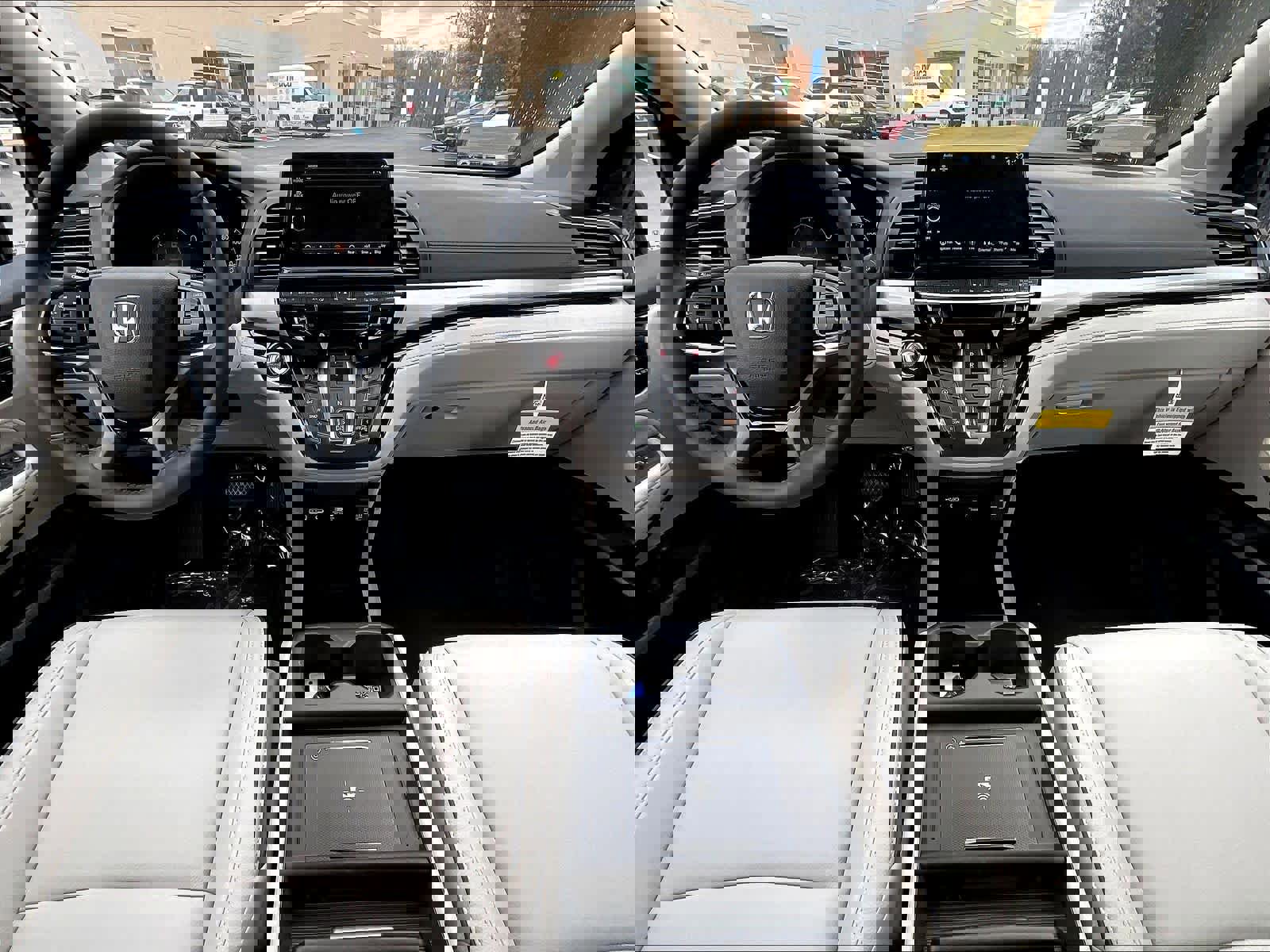 New 2026 Honda Odyssey Touring image 12