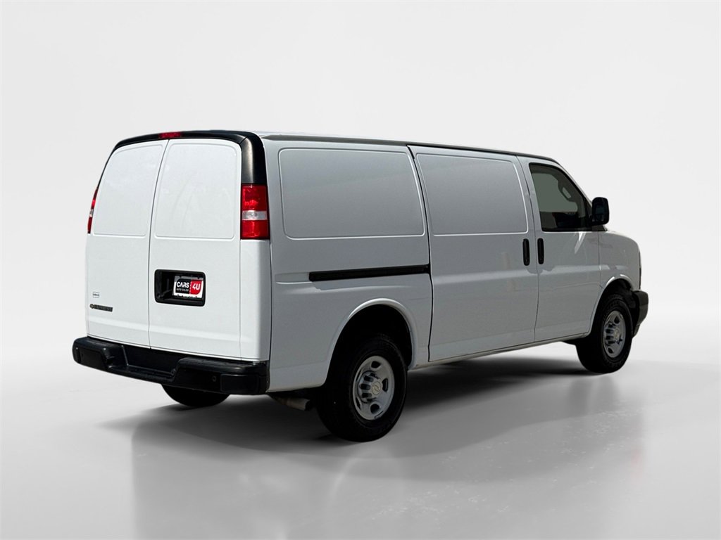 Used 2022 Chevrolet Express 2500 w/ Driver Convenience Package image 7