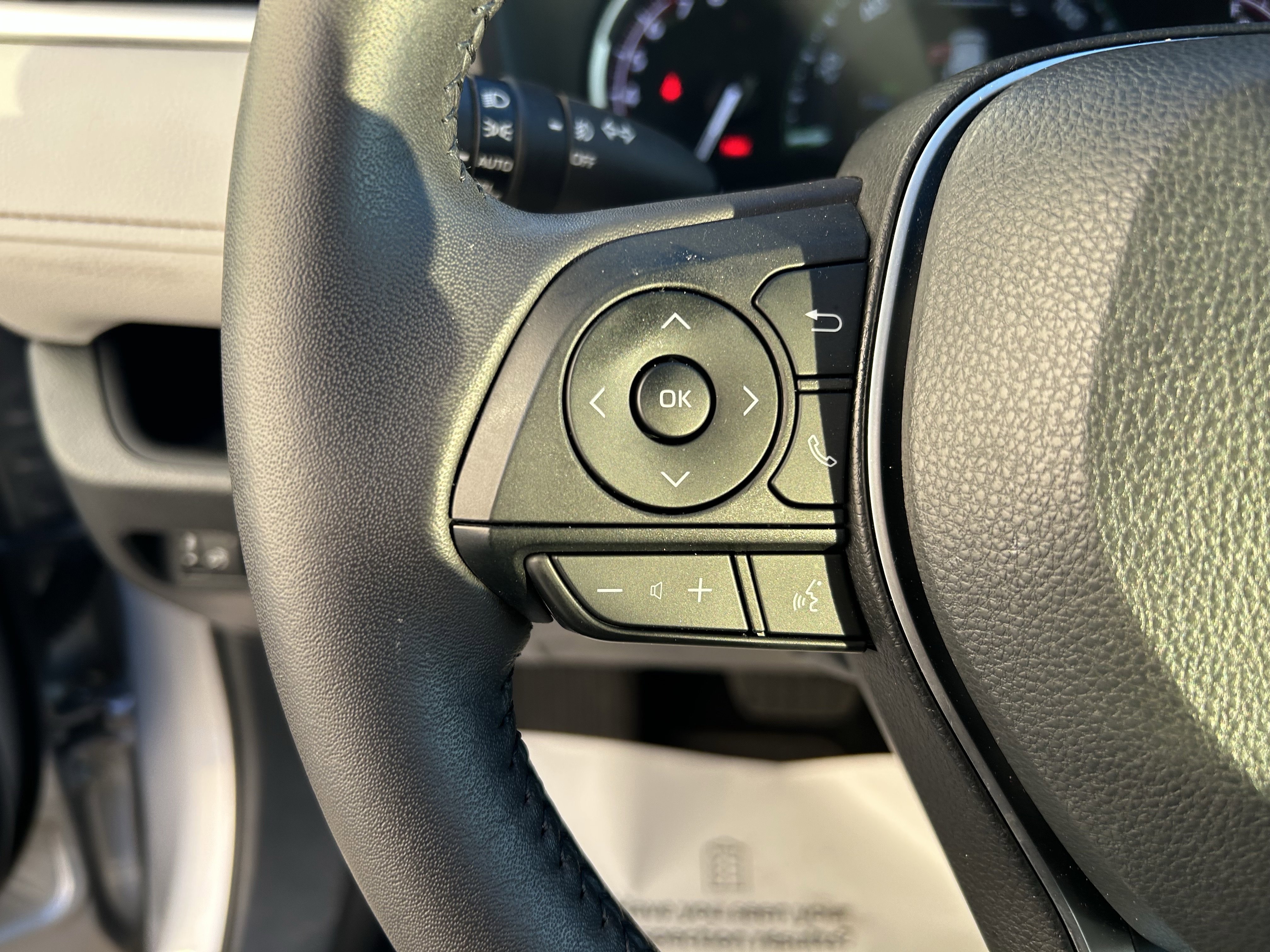 Certified 2023 Toyota RAV4 XLE Premium image 23