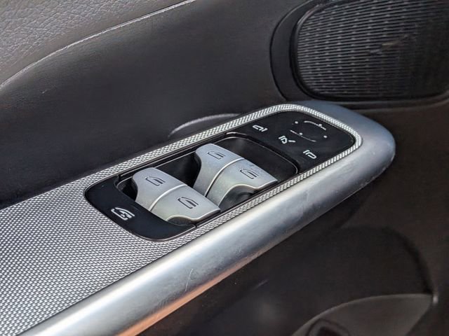 Used 2025 Mercedes-Benz GLC 43 AMG 4MATIC image 27