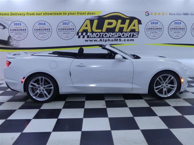 Used 2022 Chevrolet Camaro LT w/ Technology Package image 7