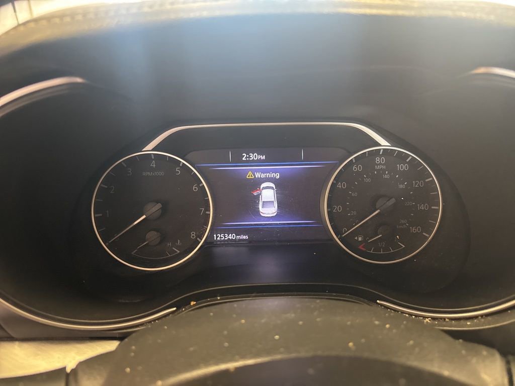 Used 2017 Nissan Maxima 3.5 SL image 2