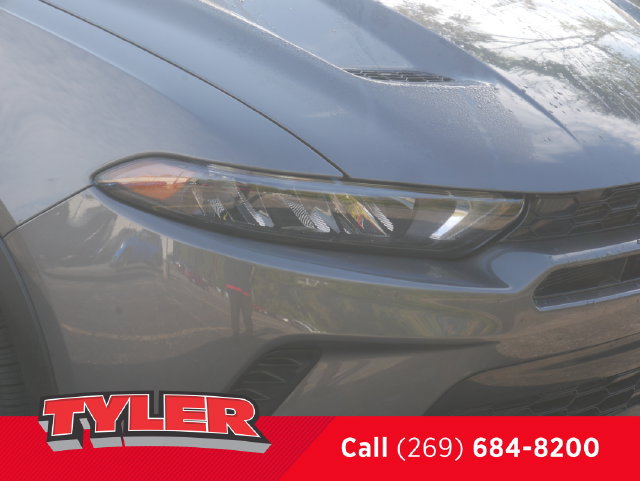 Used 2024 Dodge Hornet GT w/ Cold Weather Group AWD/4WD image 10