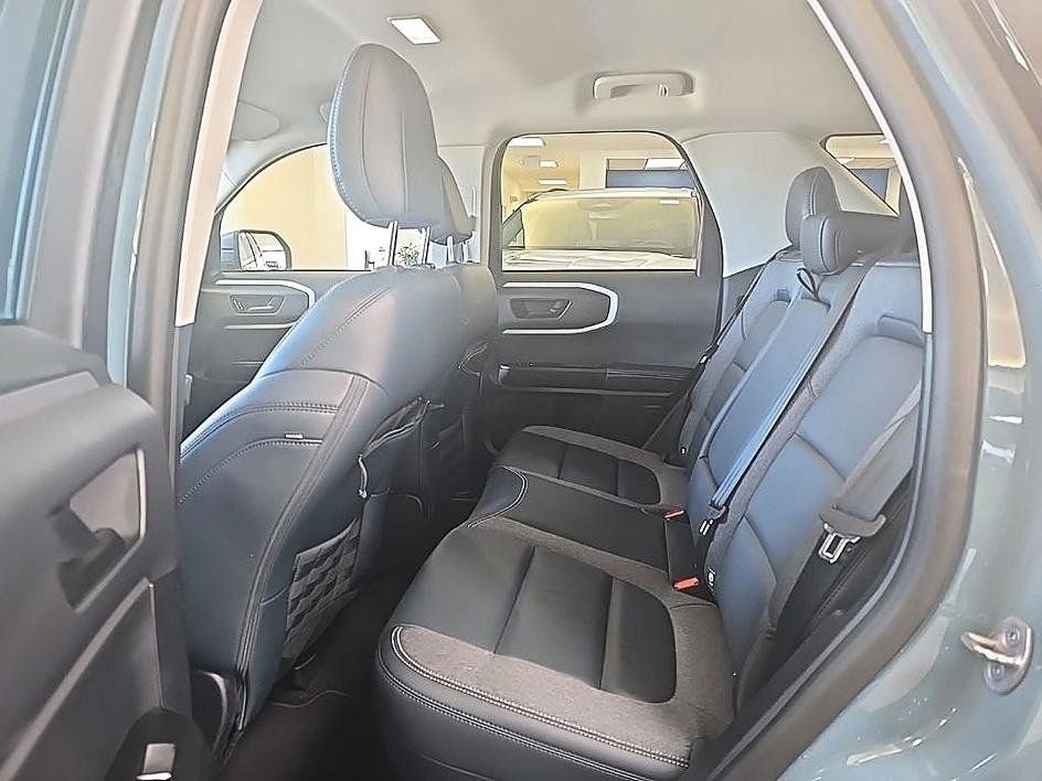 Used 2023 Ford Bronco Sport Outer Banks AWD/4WD image 28