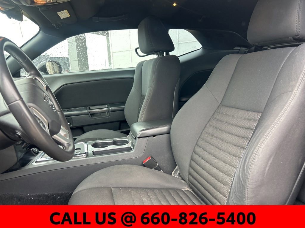 Used 2014 Dodge Challenger SXT w/ Sport Appearance Package RWD image 12