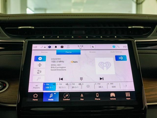 Certified 2023 Jeep Grand Cherokee Summit w/ Adv Protech Group IV image 18