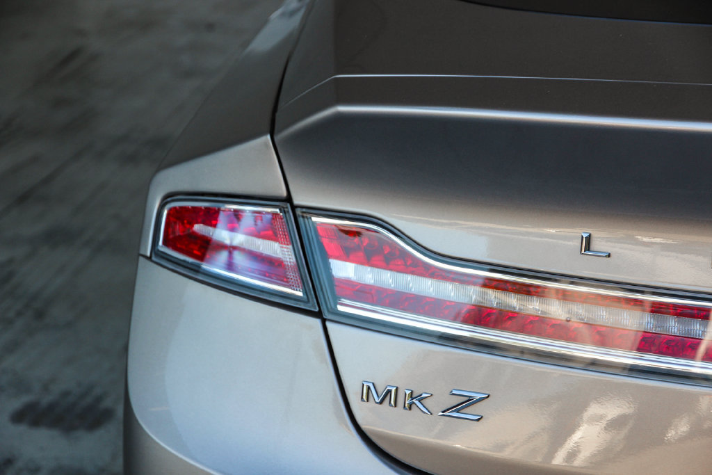 Used 2019 Lincoln MKZ Reserve w/ Reserve Plus Package FWD image 7