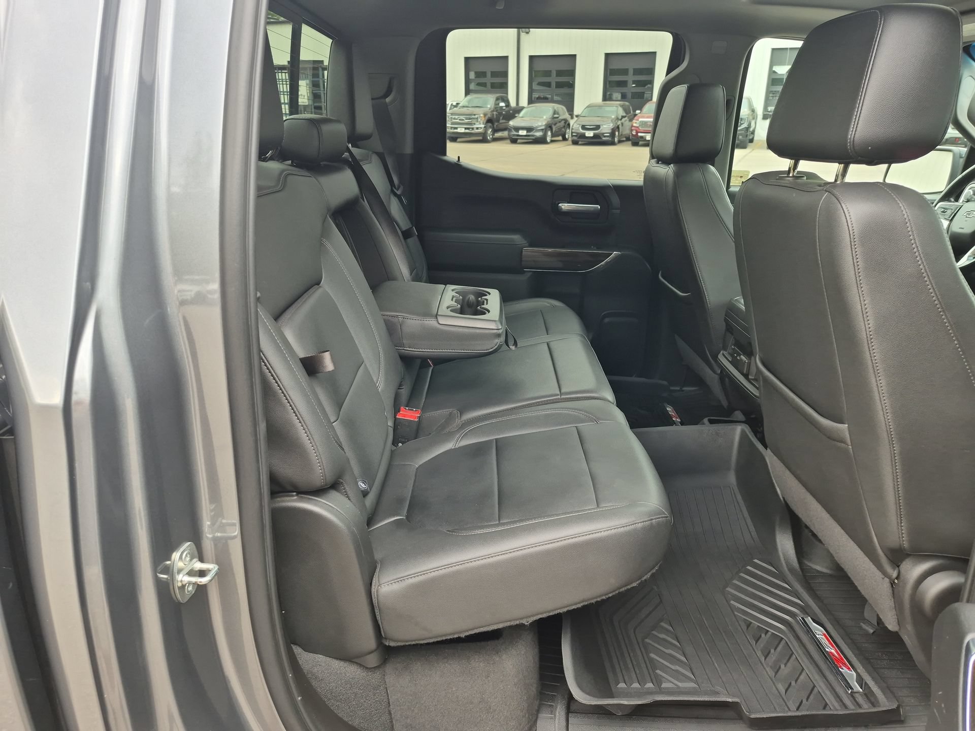 Used 2021 Chevrolet Silverado 1500 LT Trail Boss AWD/4WD image 28