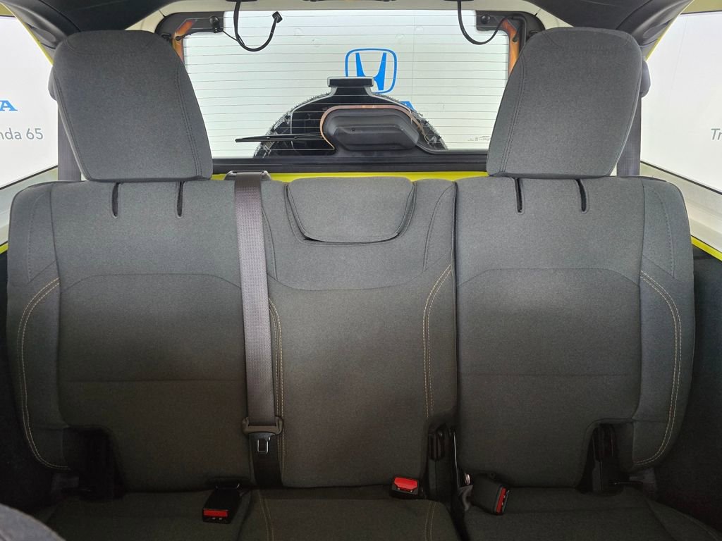 Used 2024 Jeep Wrangler Willys image 20