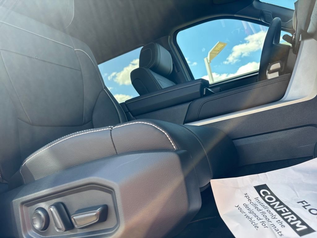New 2026 Toyota Tundra Limited image 25