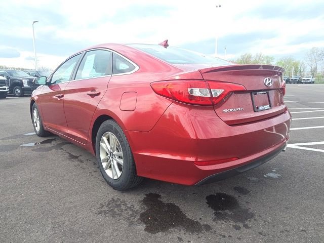 Used 2016 Hyundai Sonata SE FWD image 11
