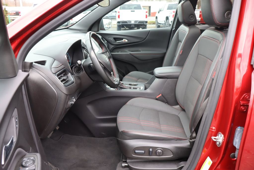 Used 2024 Chevrolet Equinox RS FWD image 4