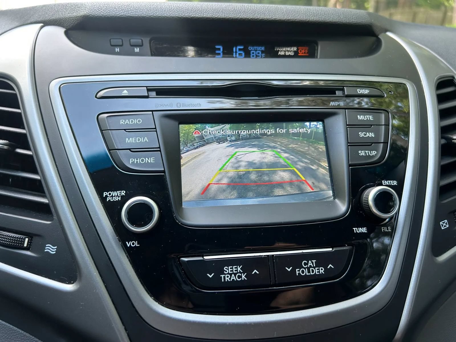 Used 2014 Hyundai Elantra Sport FWD image 25