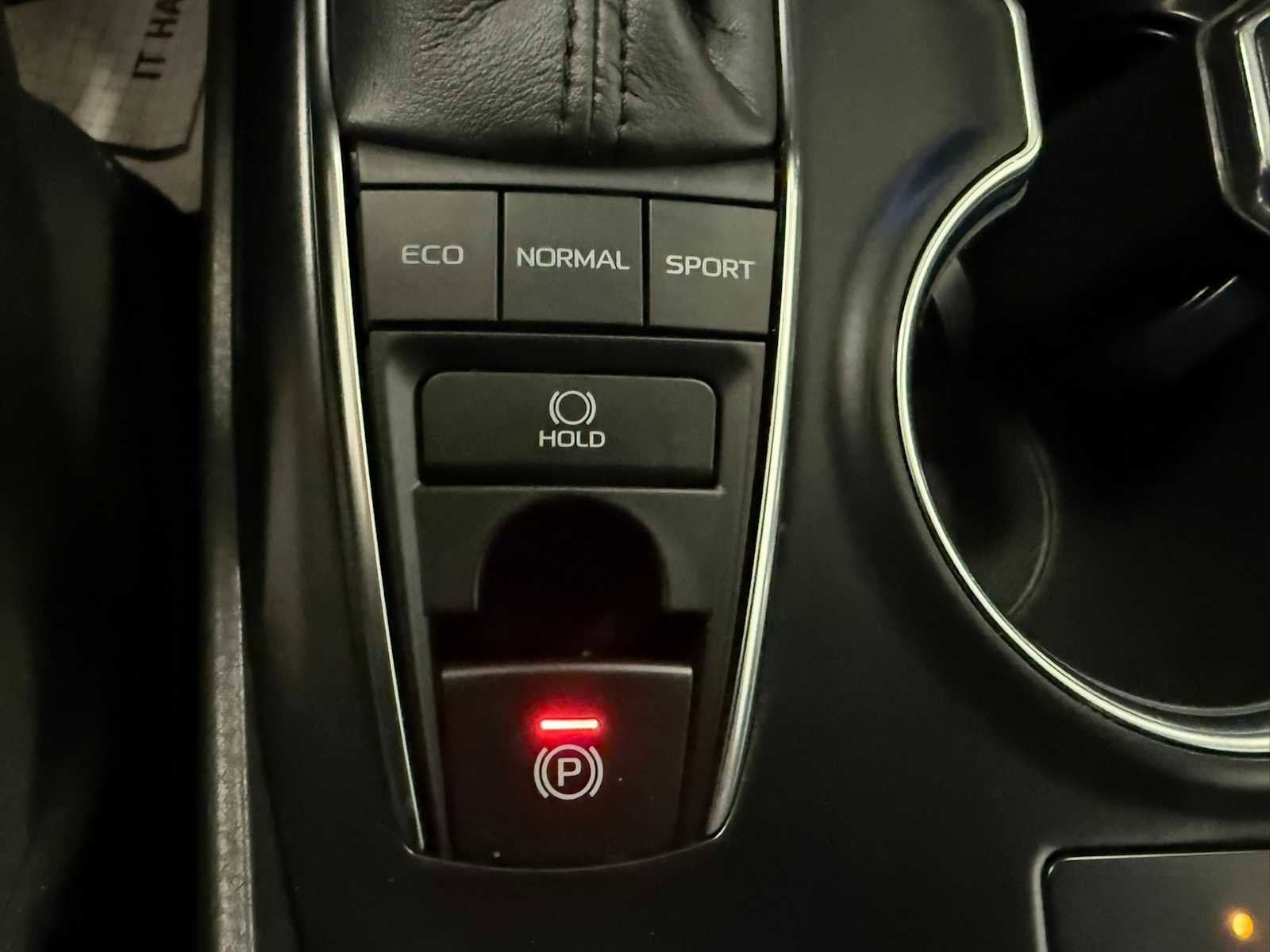 Used 2019 Toyota Camry XSE w/ Navigation Package image 35