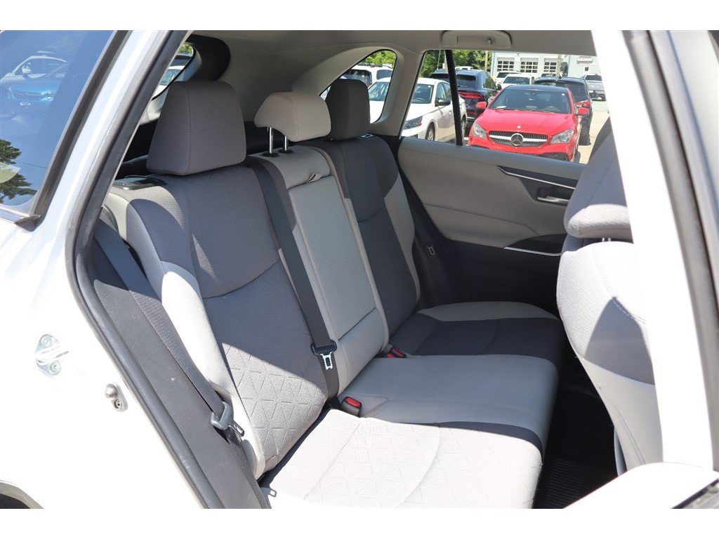 Used 2023 Toyota RAV4 XLE FWD image 26