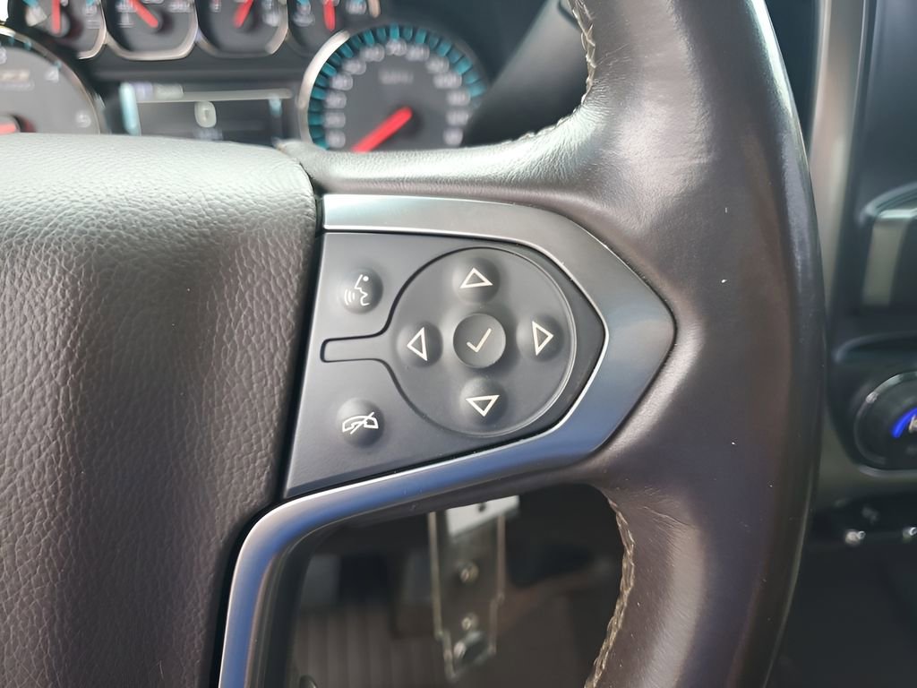 Used 2018 Chevrolet Silverado 1500 LT w/ All Star Edition image 34