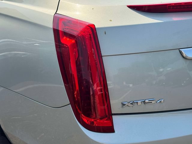 Used 2015 Cadillac XTS Premium w/ Driver Assist Package AWD/4WD image 14