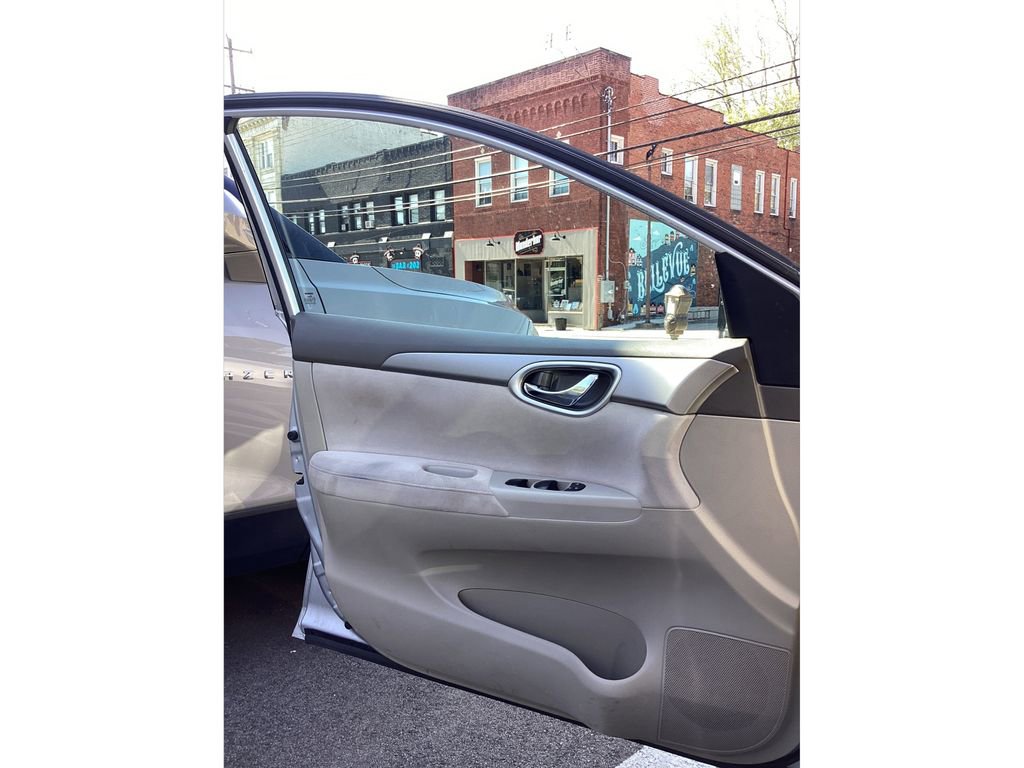 Used 2013 Nissan Sentra SV w/ Driver Pkg FWD image 18