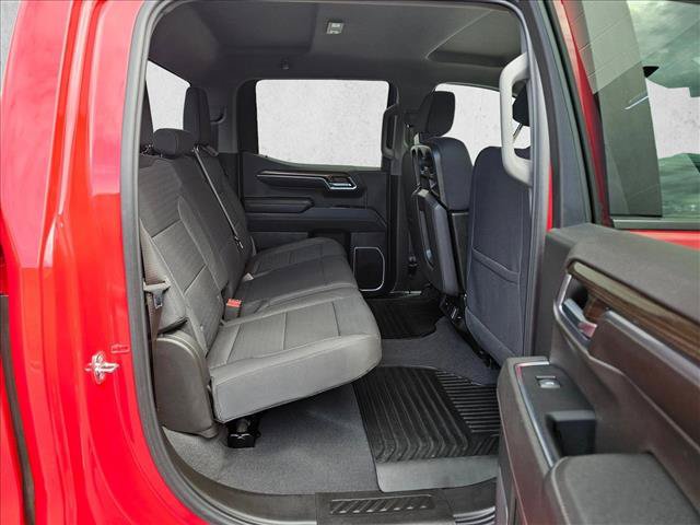 Used 2023 Chevrolet Silverado 1500 LT AWD/4WD image 14