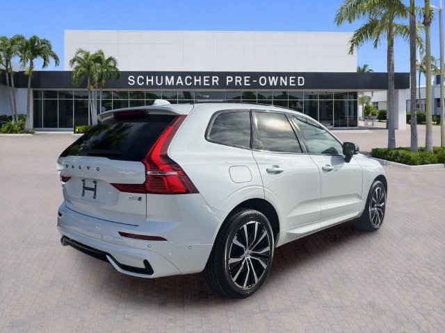 Certified 2024 Volvo XC60 B5 Plus w/ Protection Package AWD/4WD image 7