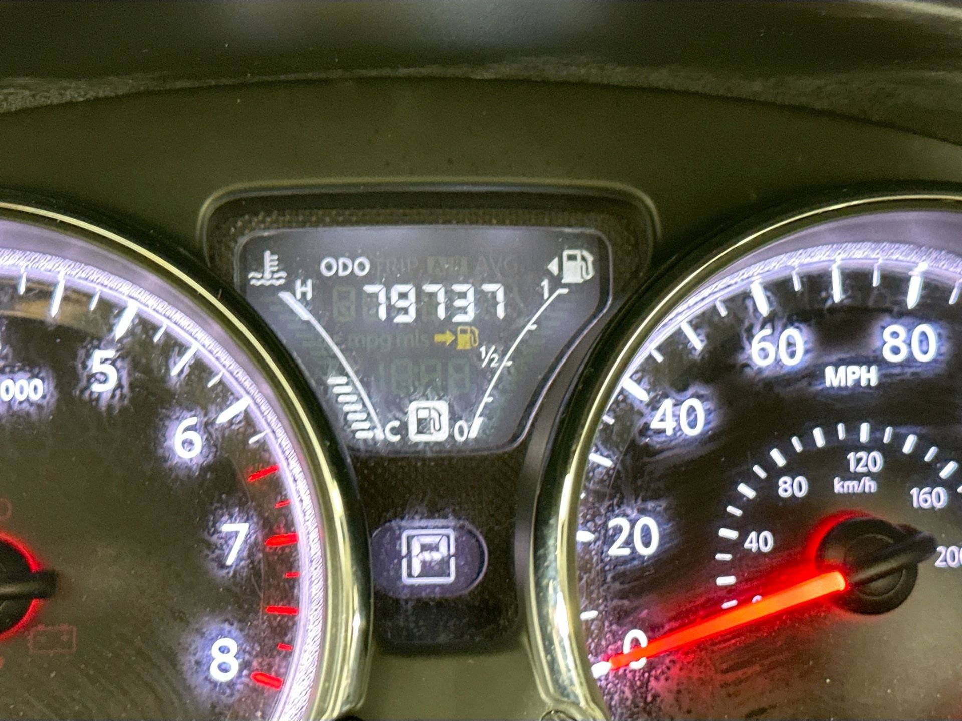 Used 2015 Nissan Versa SV image 15