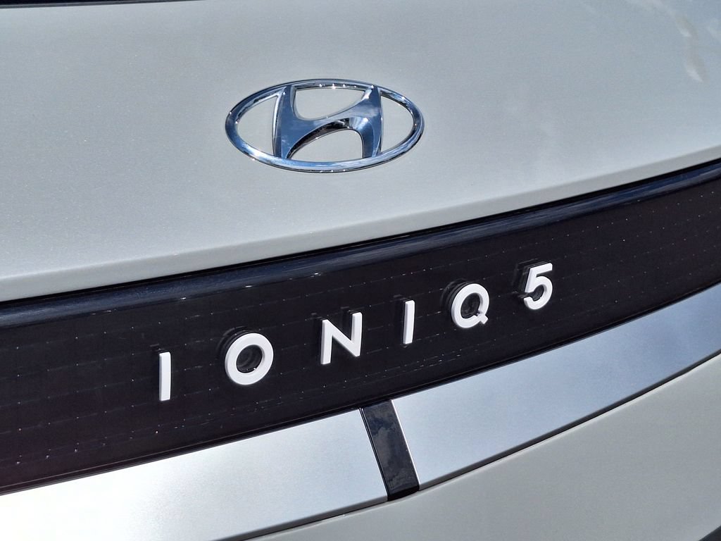 Certified 2024 Hyundai Ioniq 5 SEL AWD/4WD image 29