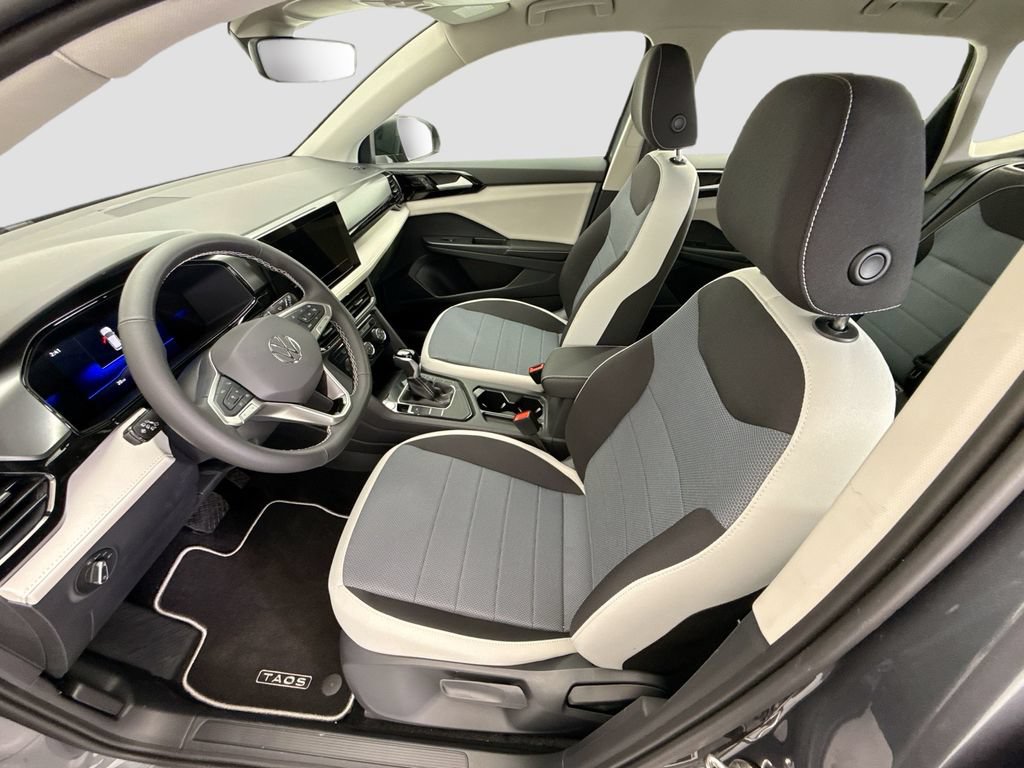New 2026 Volkswagen Taos S FWD image 17