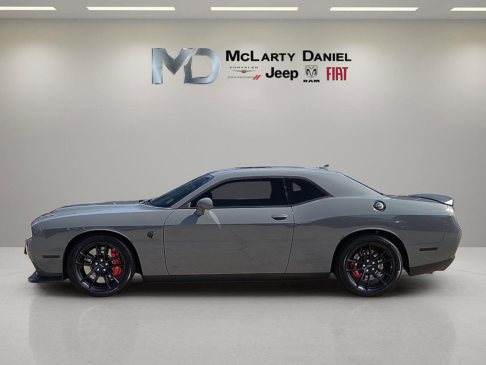 Used 2023 Dodge Challenger SRT Hellcat w/ Driver Convenience Group image 3