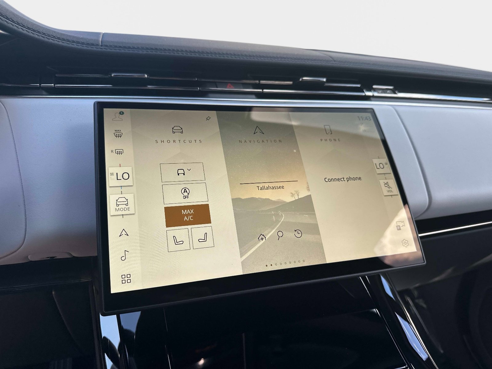 New 2026 Land Rover Range Rover Sport SE image 23