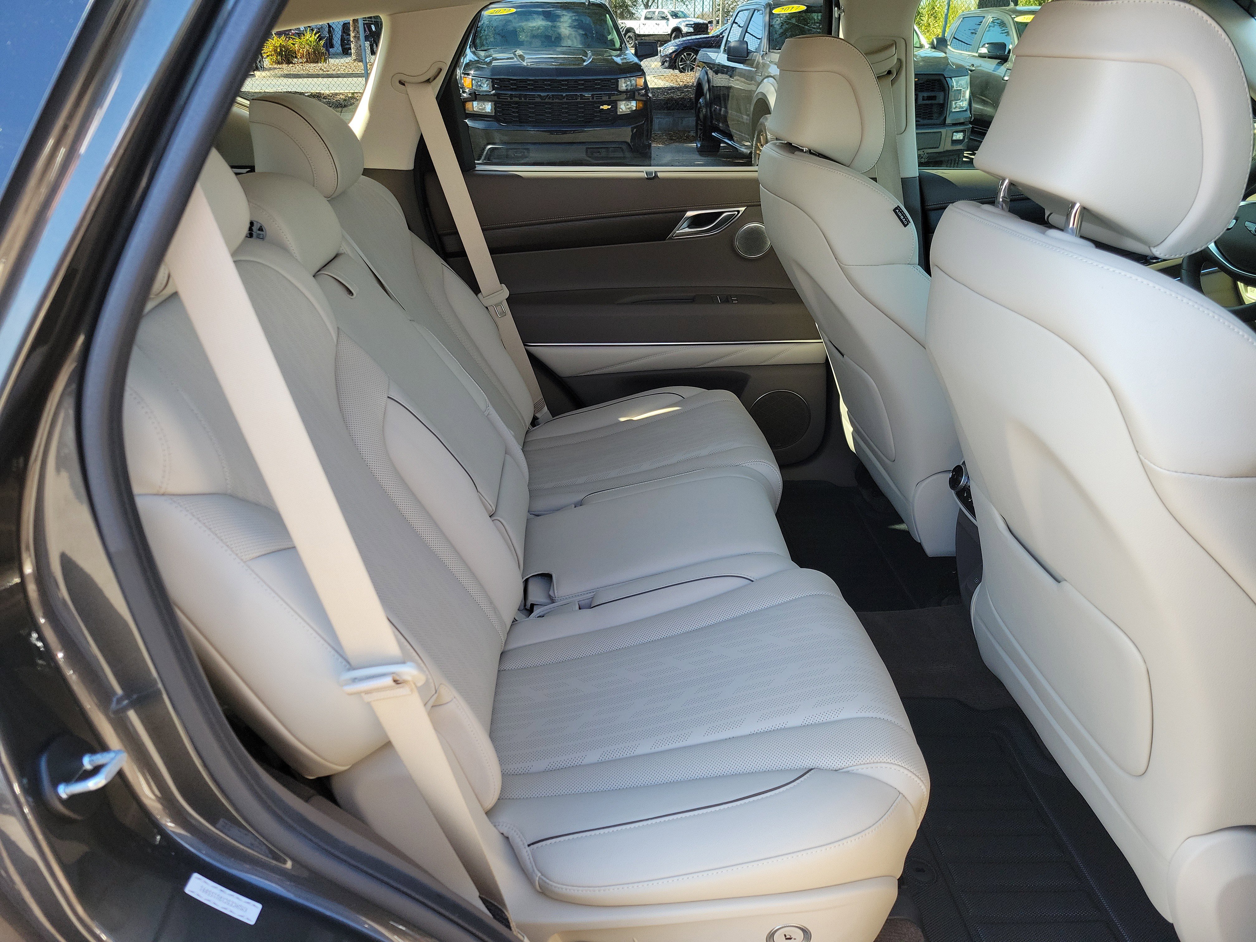 Used 2024 Genesis GV80 3.5T w/ Advanced Package image 28