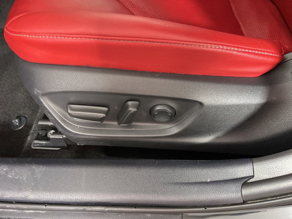 Used 2021 Toyota Camry XSE image 21