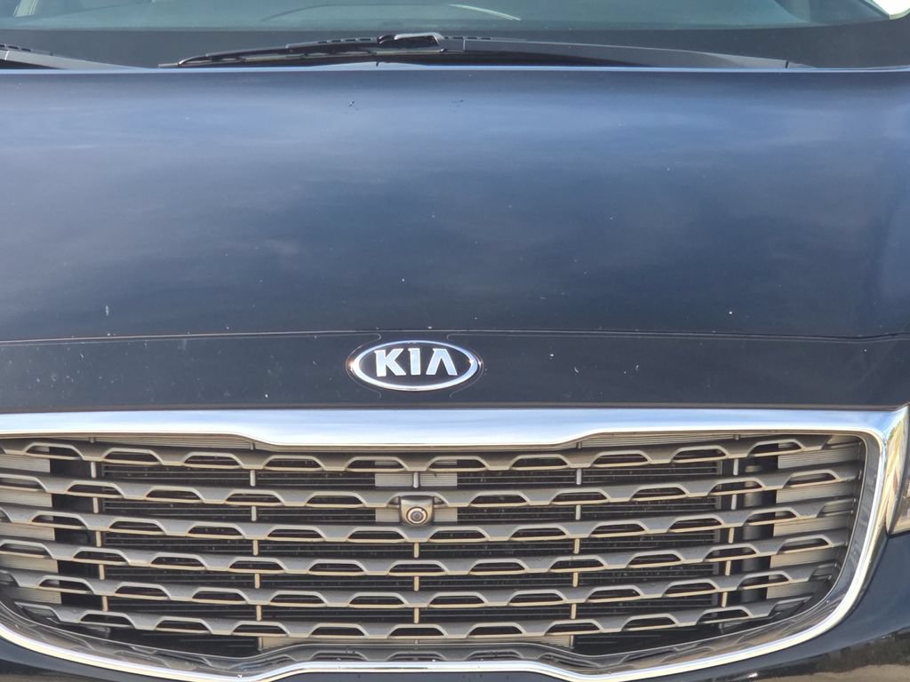 Used 2021 Kia Sedona SX FWD image 33