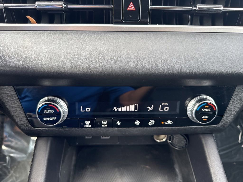 Used 2022 Mitsubishi Outlander ES FWD image 17