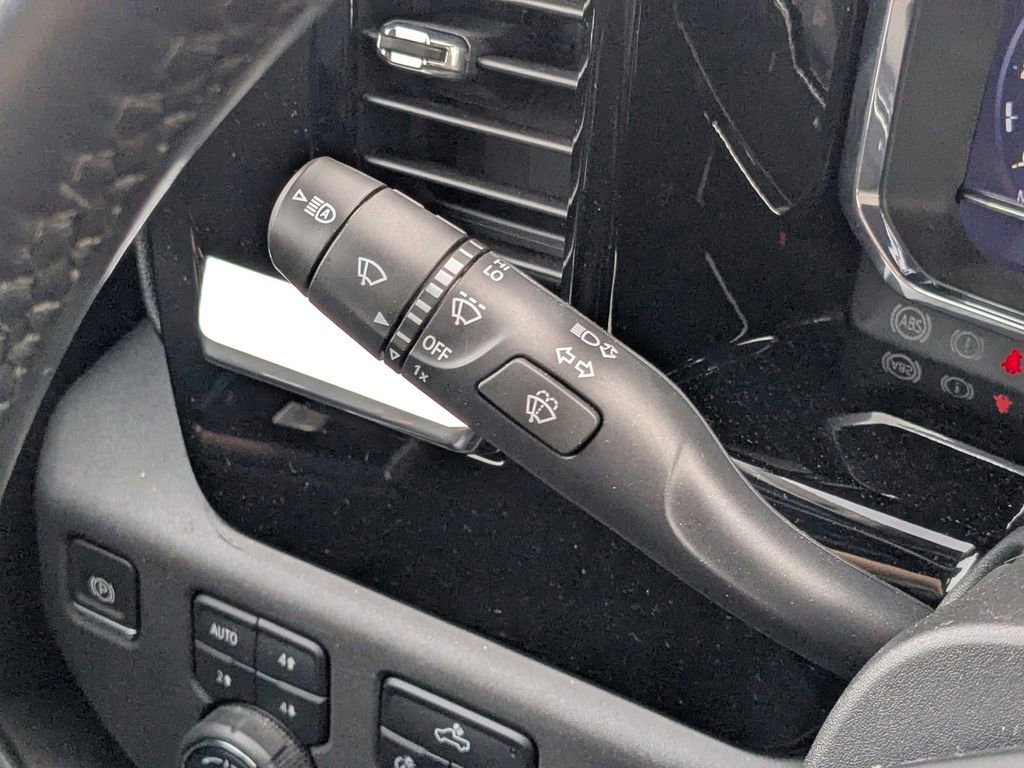 Used 2022 Chevrolet Silverado 1500 LT Trail Boss image 24