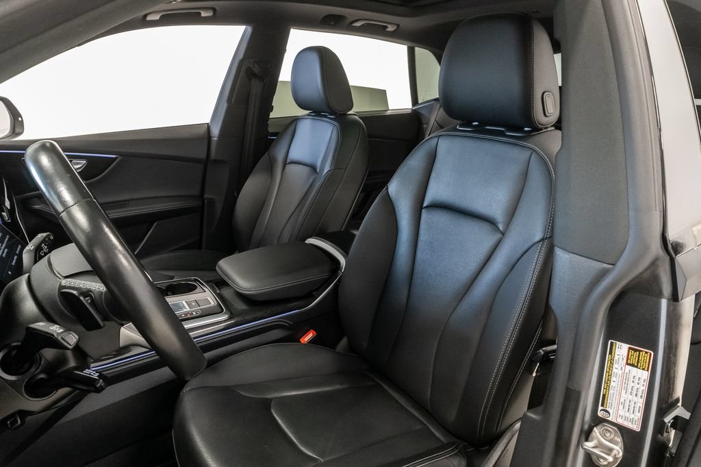Used 2022 Audi Q8 Premium Plus AWD/4WD image 11