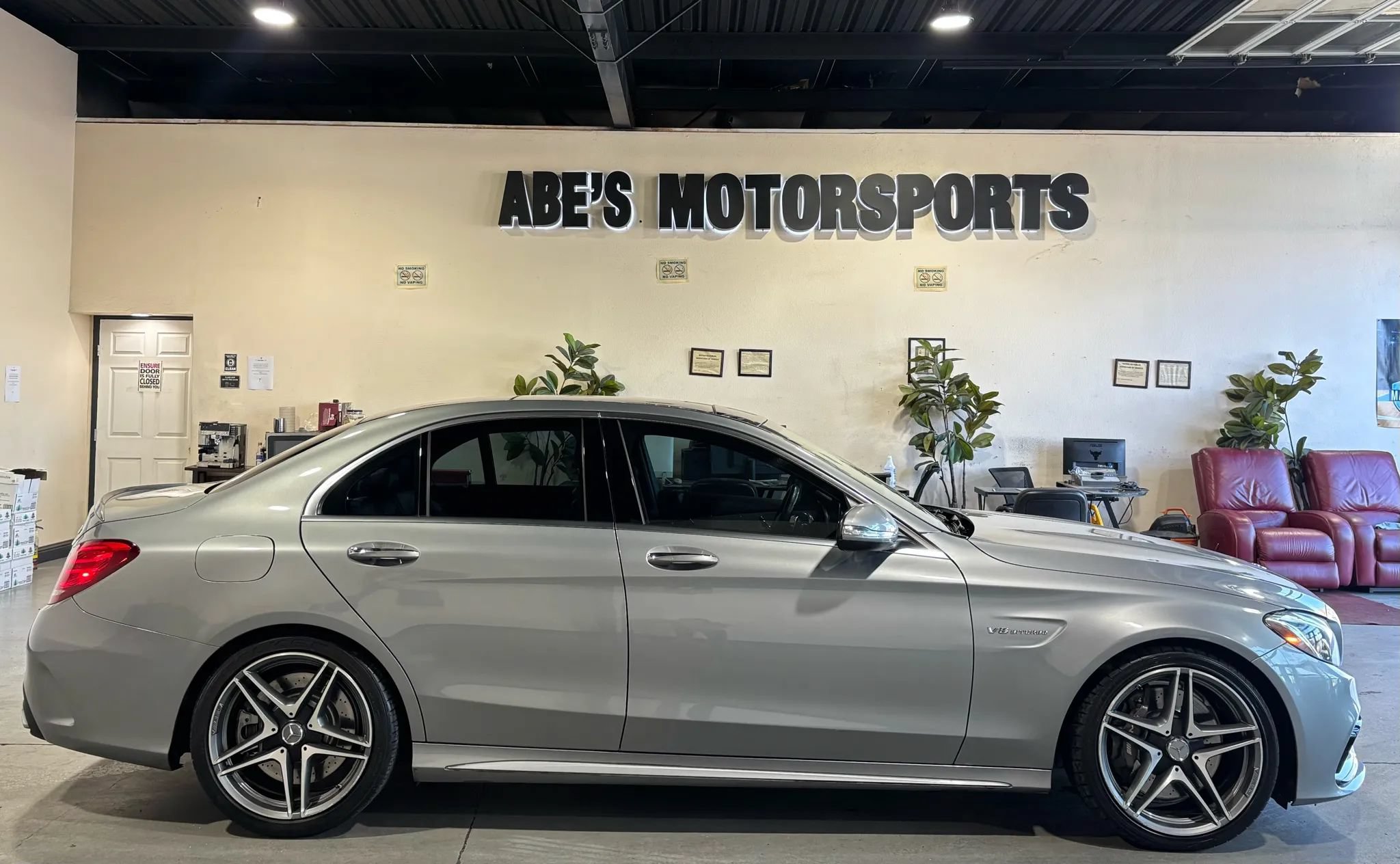 Used 2015 Mercedes-Benz C 63 AMG Sedan image 7