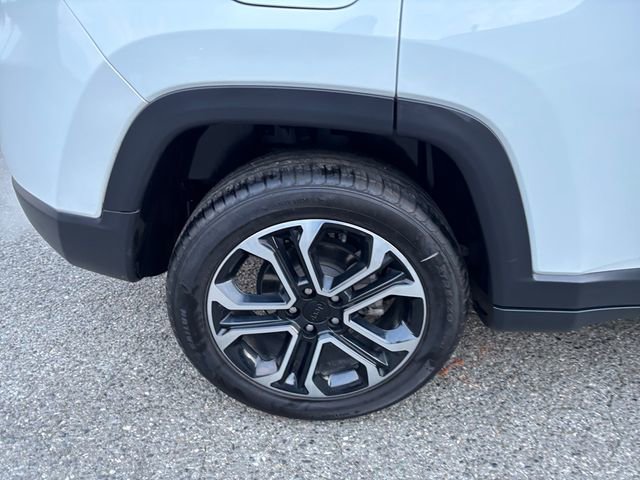 Used 2023 Jeep Compass Limited AWD/4WD image 21