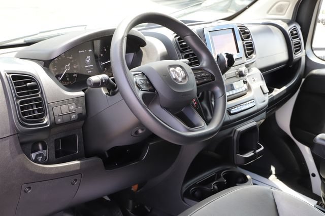 Used 2025 RAM ProMaster 2500 w/ Convenience Group FWD image 11