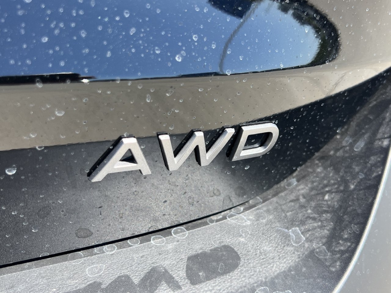 New 2027 Nissan Kicks SR AWD/4WD image 6