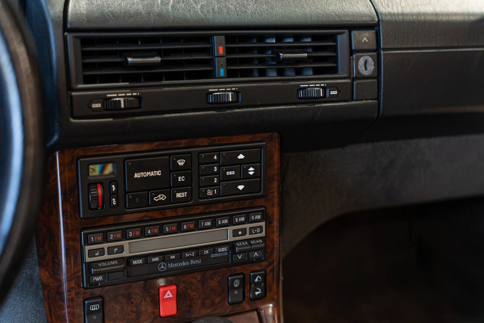 Used 1992 Mercedes-Benz 500 SL image 31