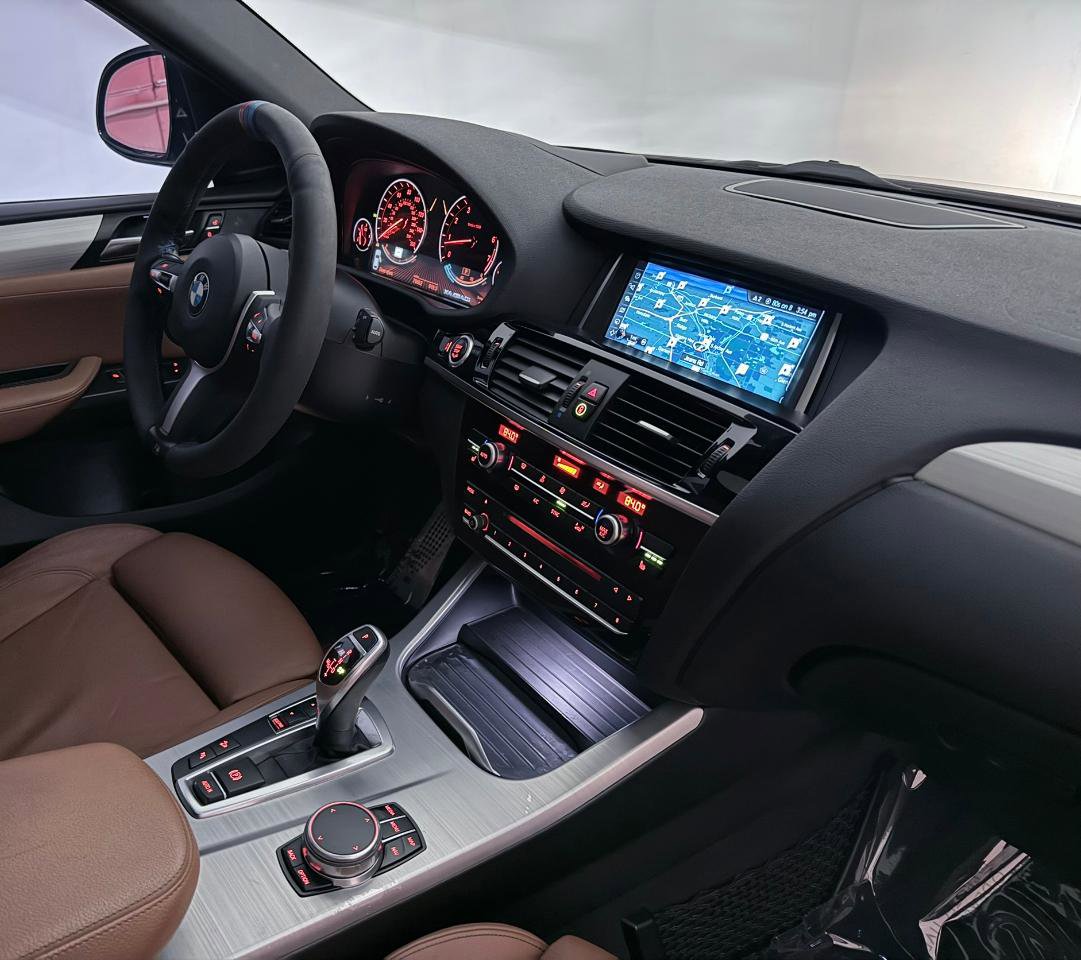 Used 2018 BMW X4 M40i image 27