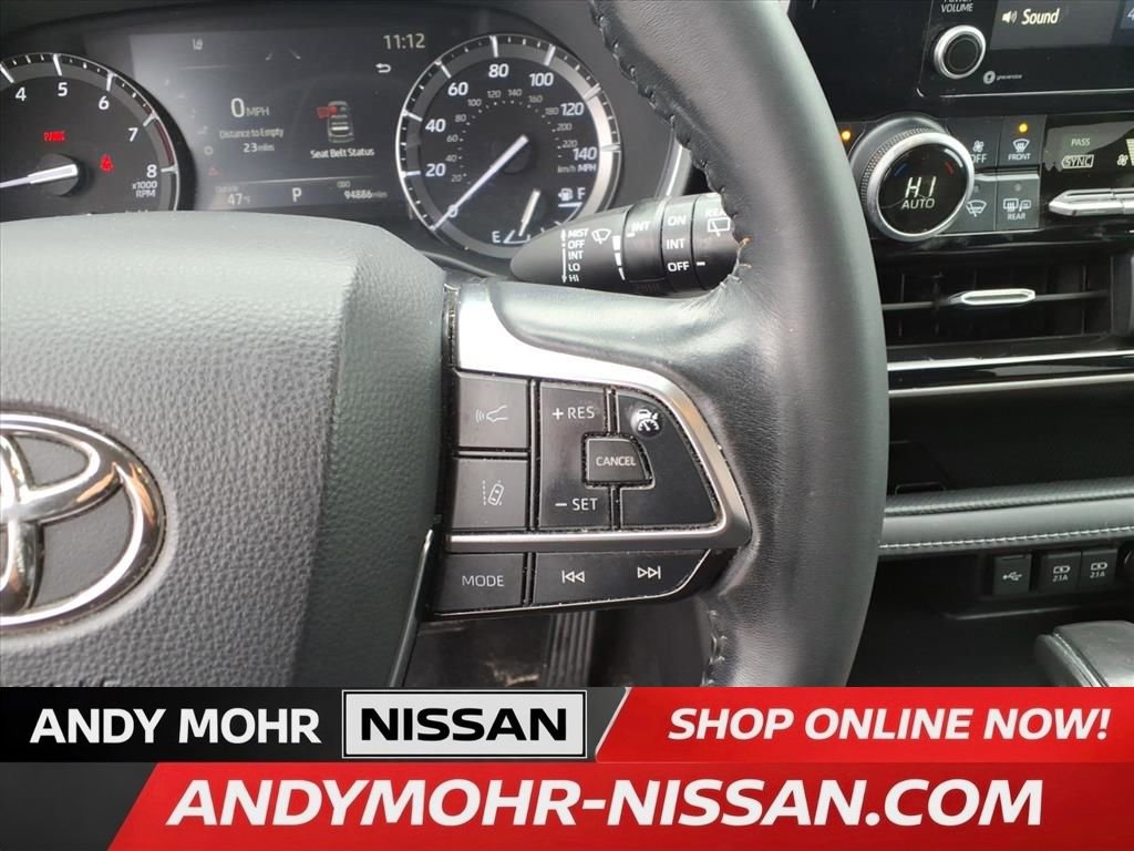 Used 2021 Toyota Highlander XLE image 21