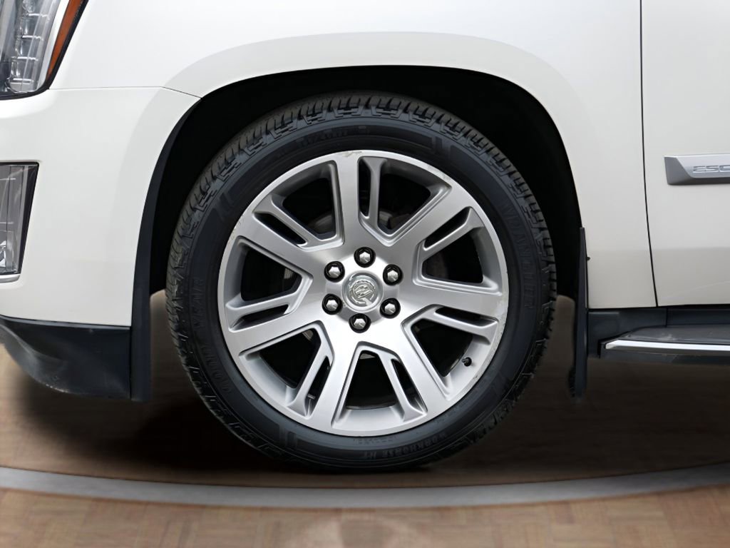 Used 2015 Cadillac Escalade ESV Luxury AWD/4WD image 9