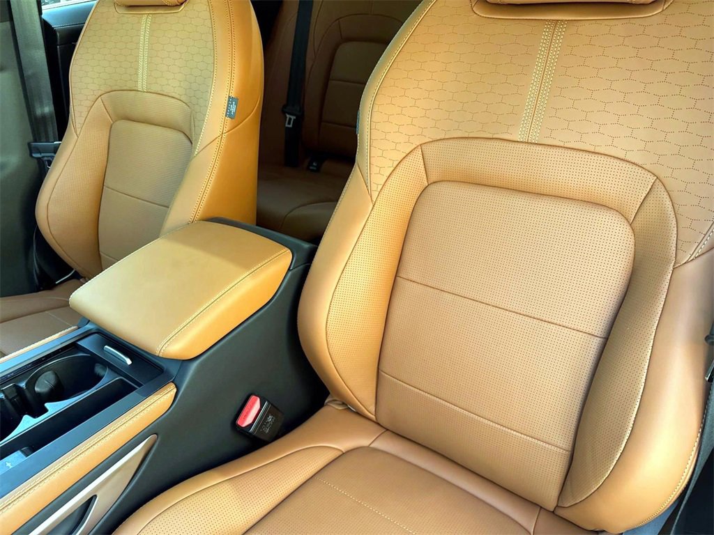 Used 2026 Jaguar F-PACE R-Dynamic S image 15