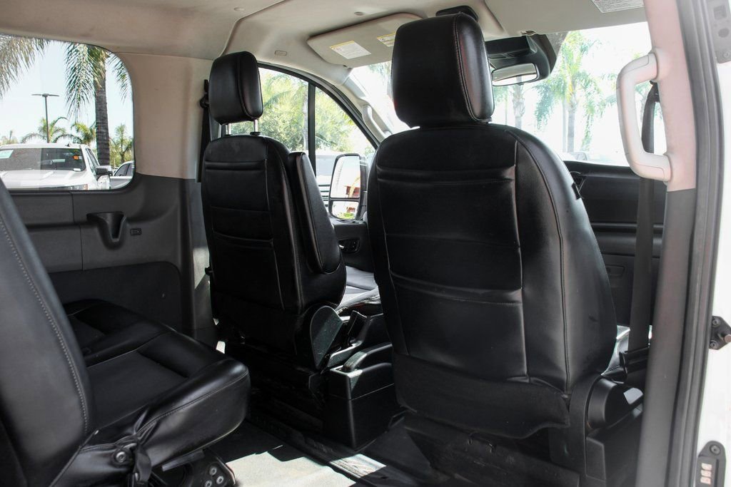 Used 2020 Ford Transit 150 XL RWD image 28