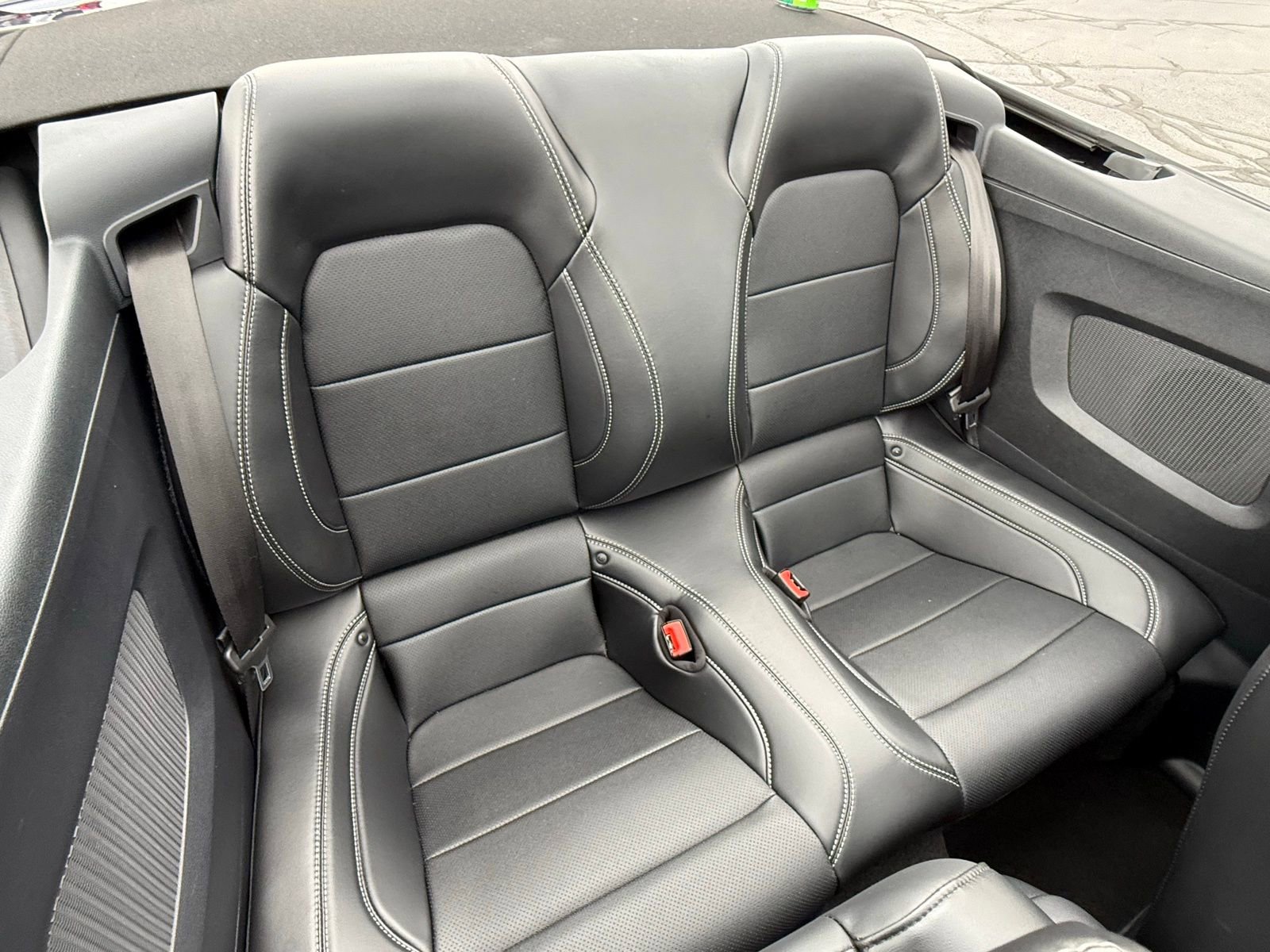 Used 2019 Ford Mustang GT Premium w/ Equipment Group 401A RWD image 13