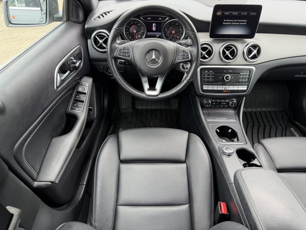 Used 2020 Mercedes-Benz GLA 250 4MATIC image 22